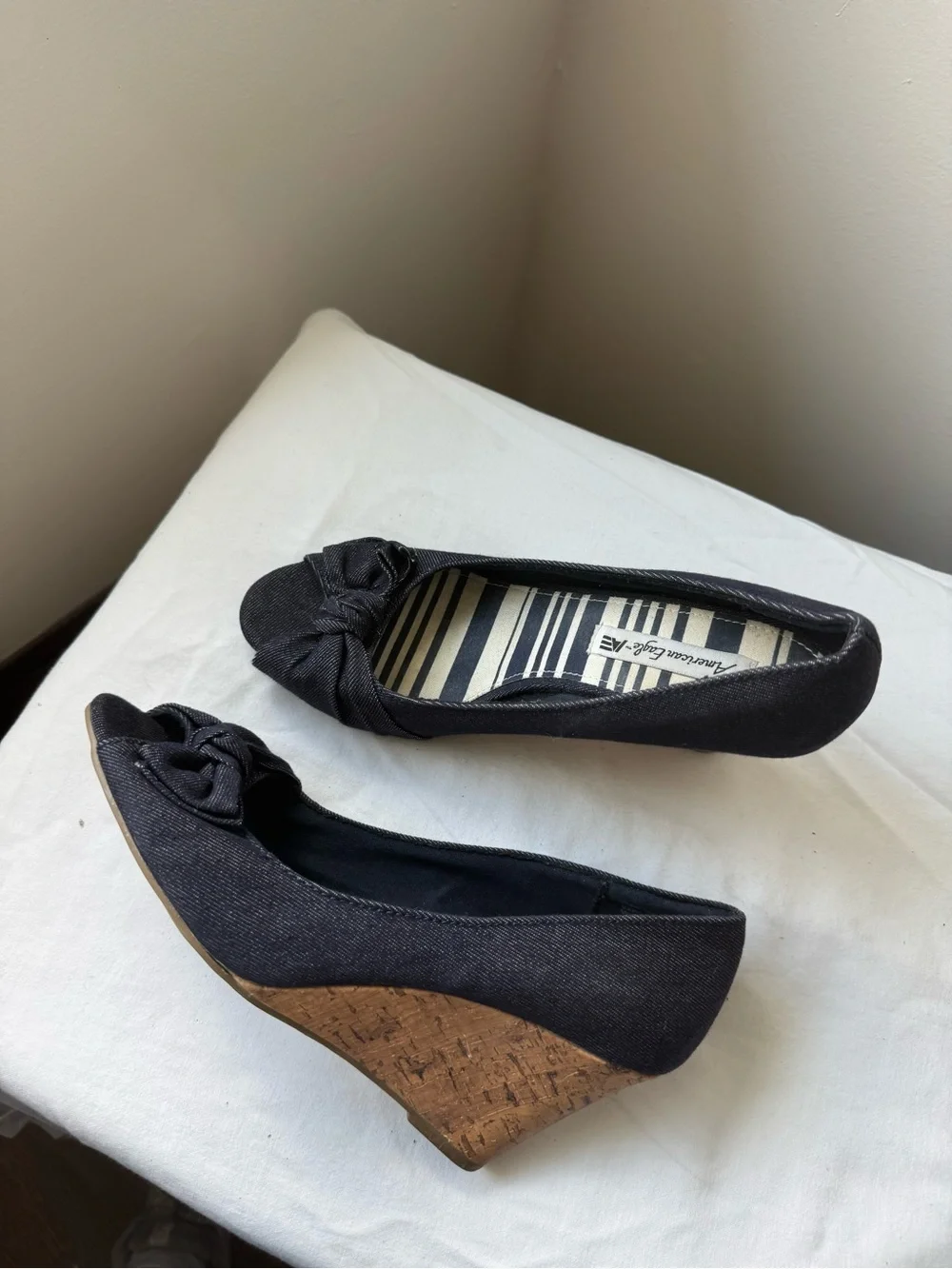 American Eagle Blue Peep-Toe wedge flats Size 8.5